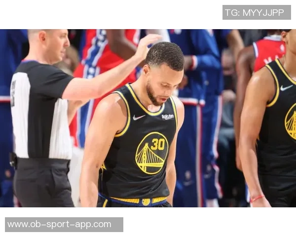 克莱状态低迷球队表现不佳今晚再次遭遇7中1困境引发深思